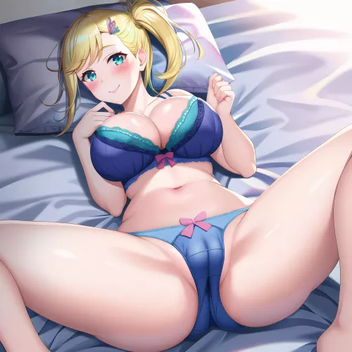 Minerva in lingerie