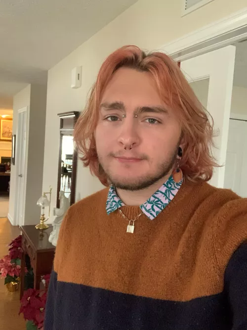 Missing my PC rn, anyone playing switch games while visiting family?