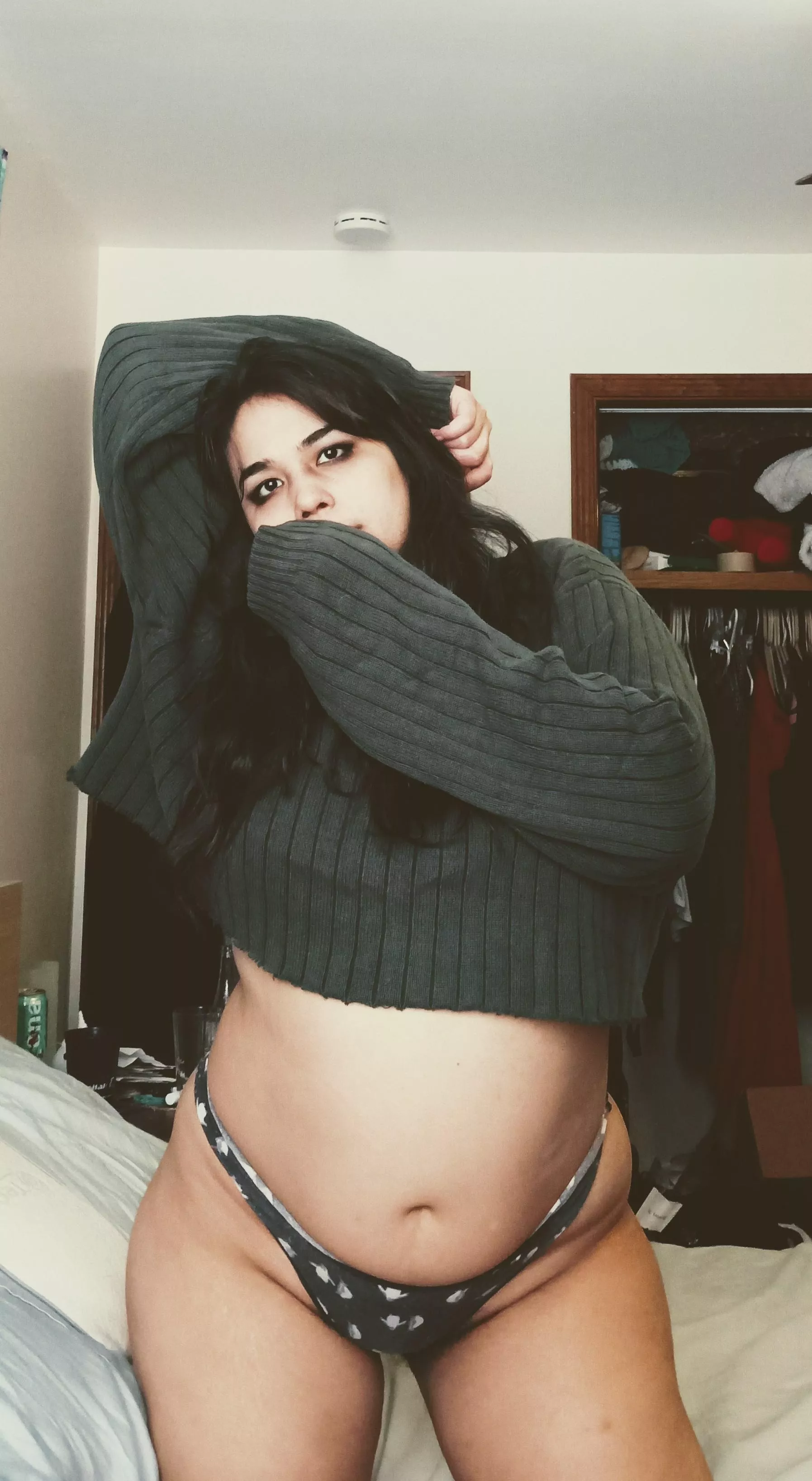 my chubby belly is a good pillow