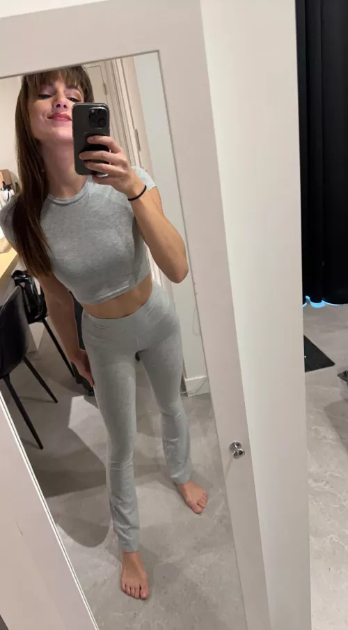 New kit. Does is fit well?