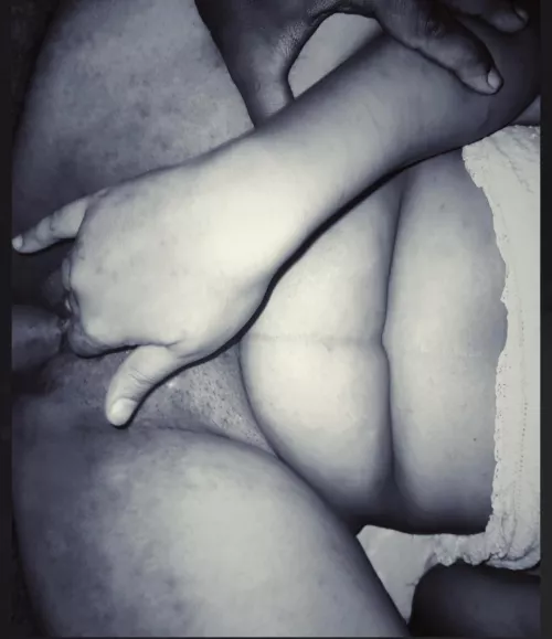 Note- I a(m) more into chubby women and milfs 🙊