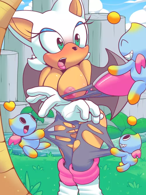 Rouge getting stripped by the Chao (rexin)