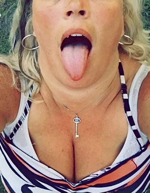 See if you fit in this photo ; )