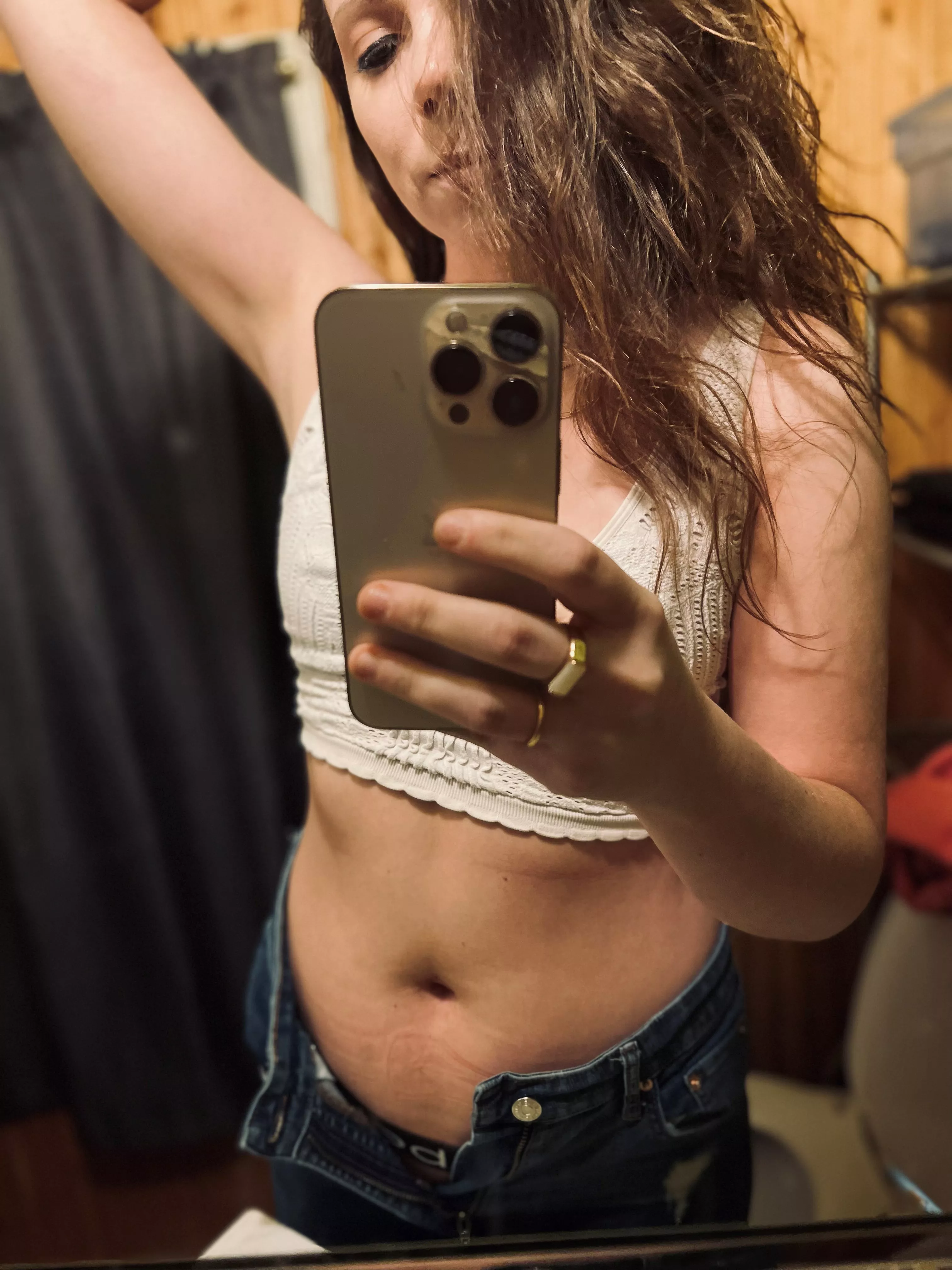 [Selling] HAPPY HOLIDAYS!!🎄🎄Just an innocent girl who's discovered a naughty side😏😉 I OFFER...CUSTOMS🎄LIVE SEXTING🖤PREMADES🎄GIRLFRIEND EXERIENCE🖤PANTIES& MORE! KIK: NovahKnight SNAPCHAT: novvahknight TEL: novahknight1005 🎄