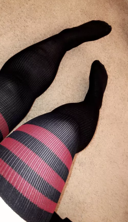 [selling][us] thick thighs save what again?