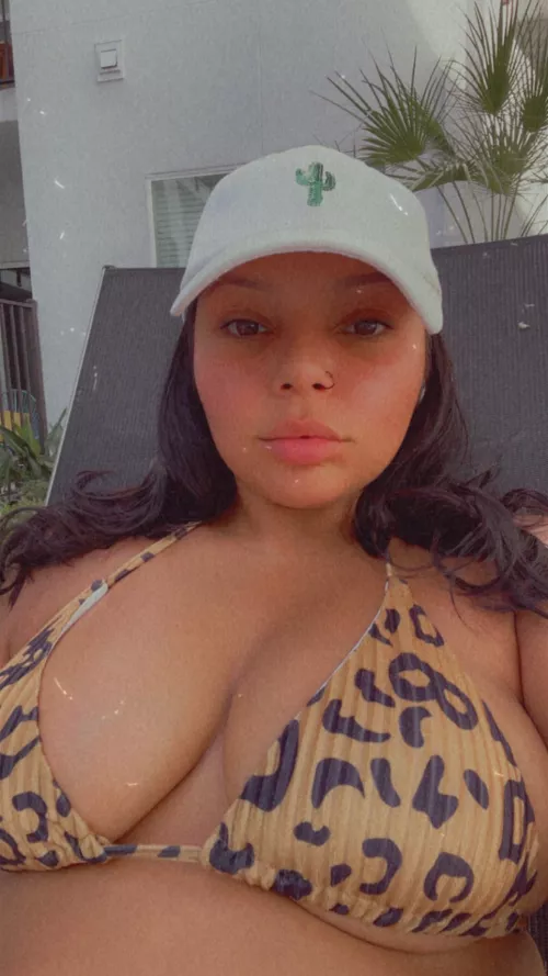 Should this slut open up an OF? Check her out on insta at _lilmexiico and let her know