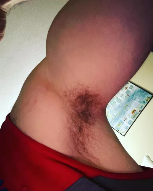 Sniff, lick, or both? Just get your face in there 👃👅