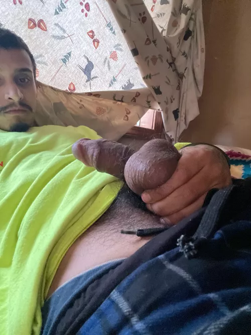 Someone wanna use my holes 🥲 for Christmas