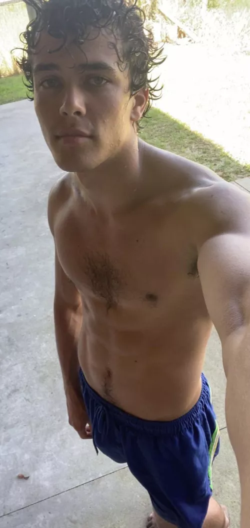 Teasing my armpit ;)