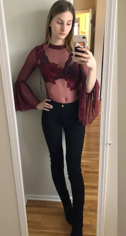 Thigh gap & sheer top