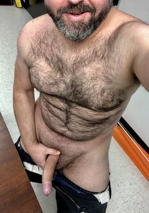 Things I have in common with Santa - Soft beard, has a big sac, loves cumming down chimneys, enjoys the sight of smiling faces covered in white stuff.