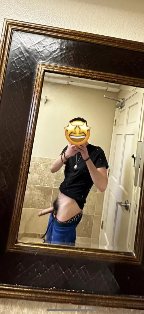 Volunteer’s To give me my first BJ ?