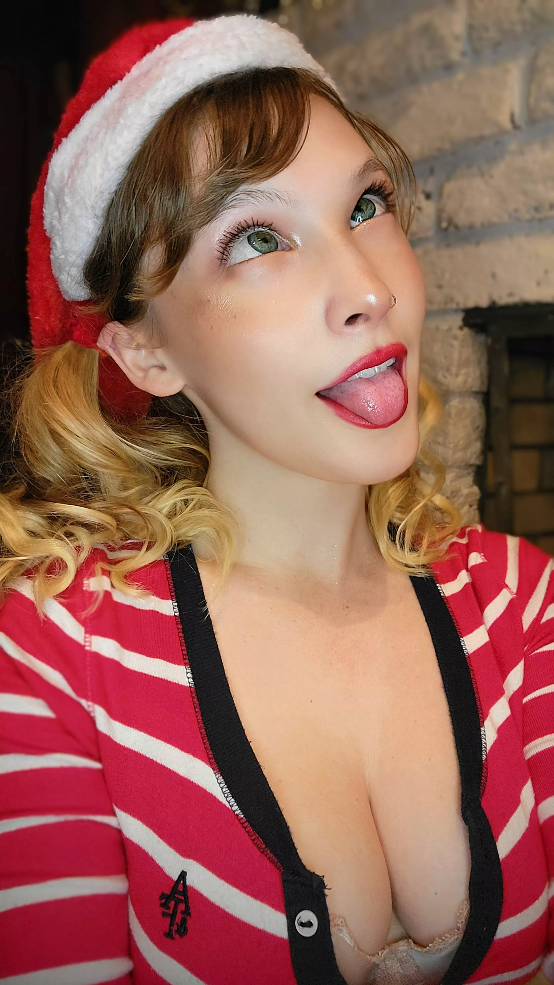 what if I was under your tree? 🥺🎄✨