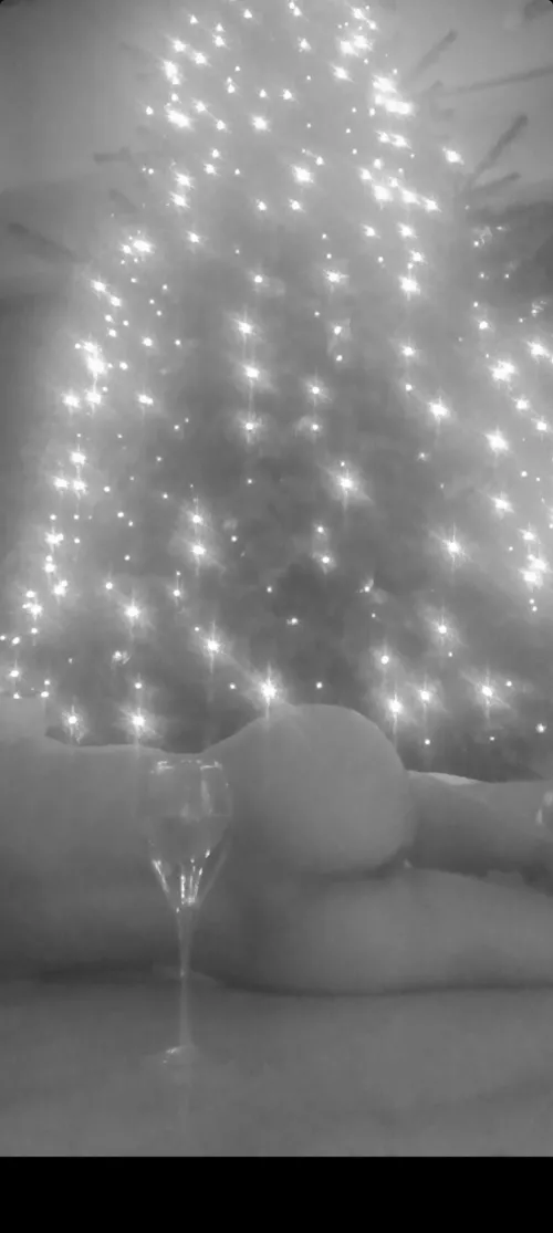 Would anyone like to join me for a drink????