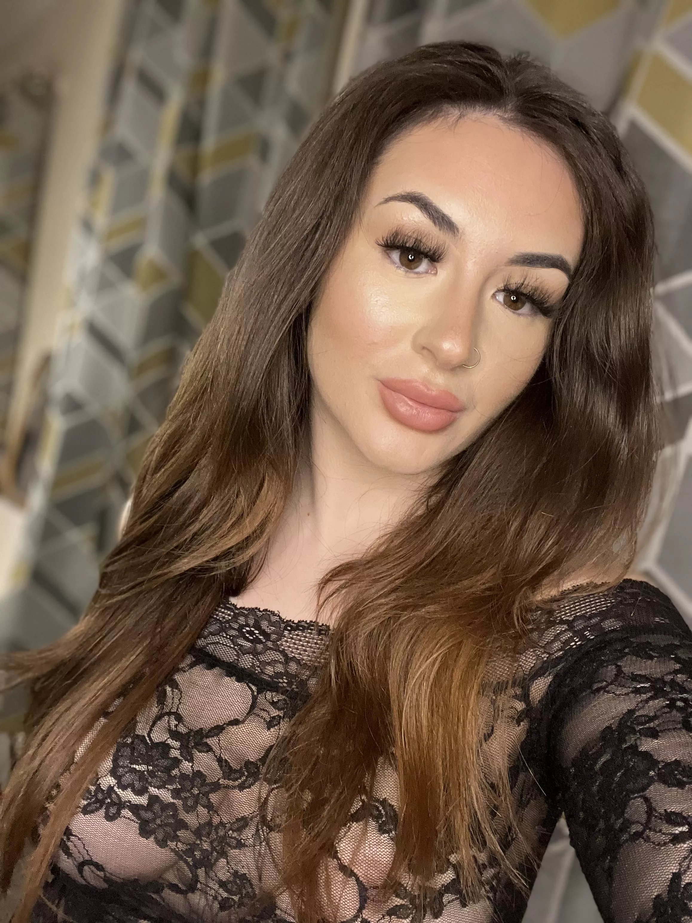 Would you fuck me even if my parents are in the next room!!!