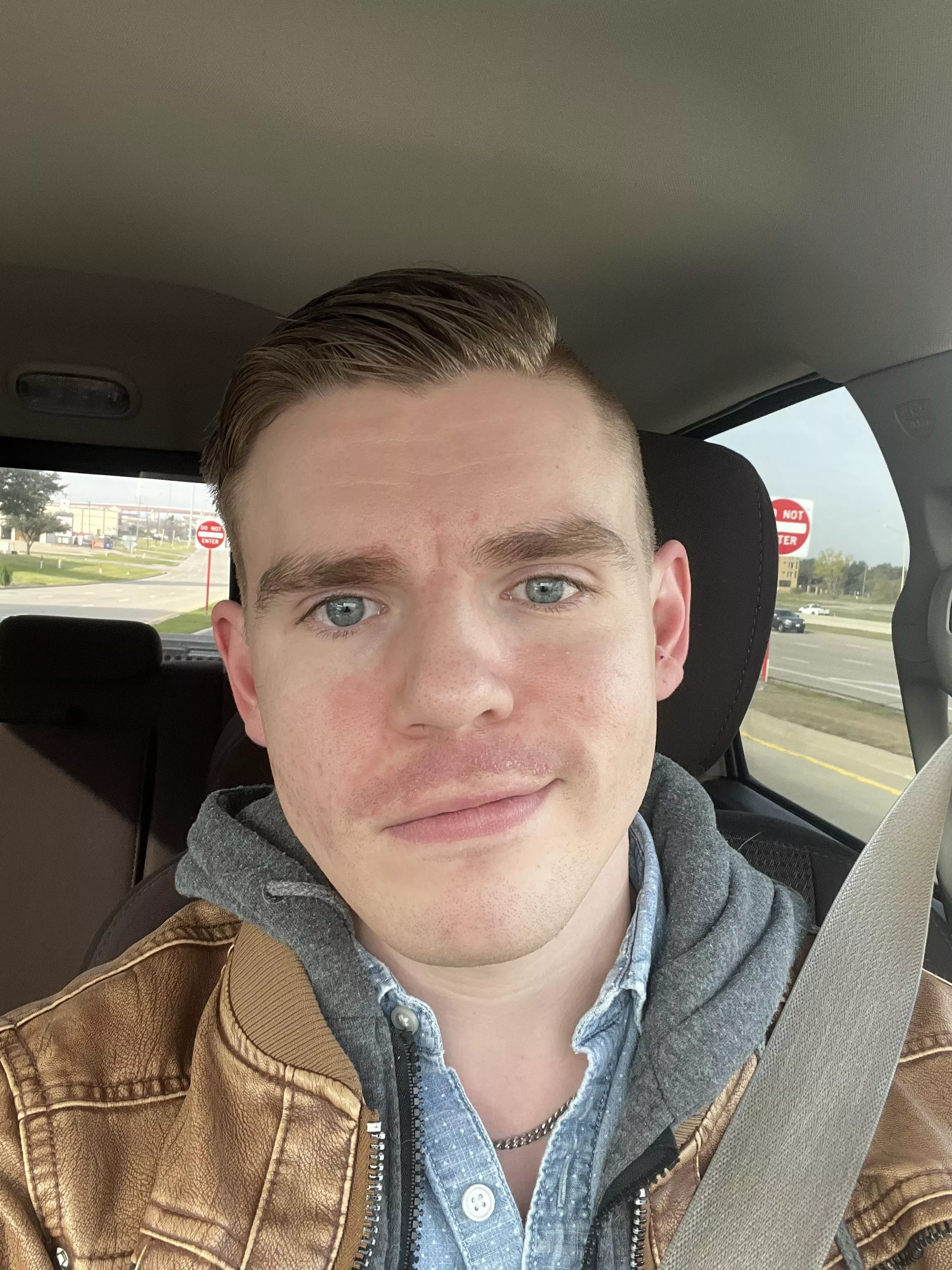 WoW or pc games anyone :3?