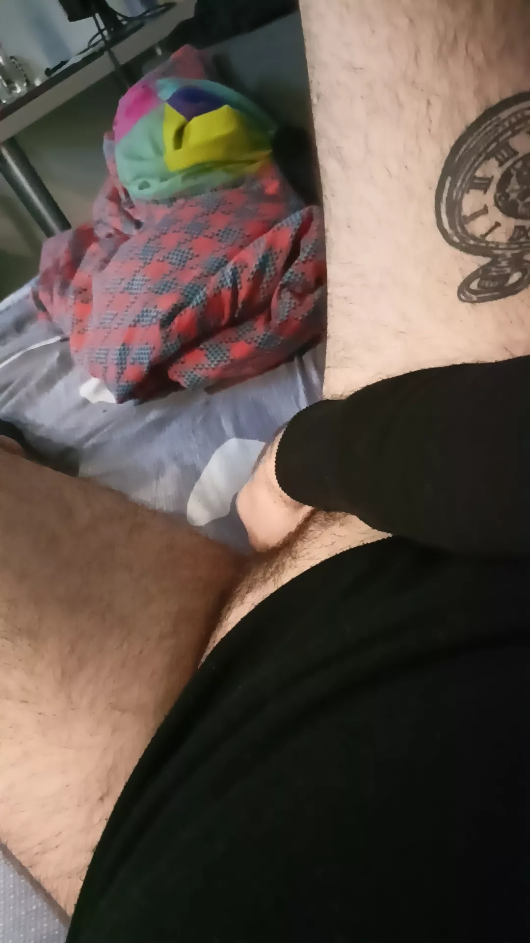 21m about to pee, would like to show it to someone who likes watching young boys peeing. pm me xo