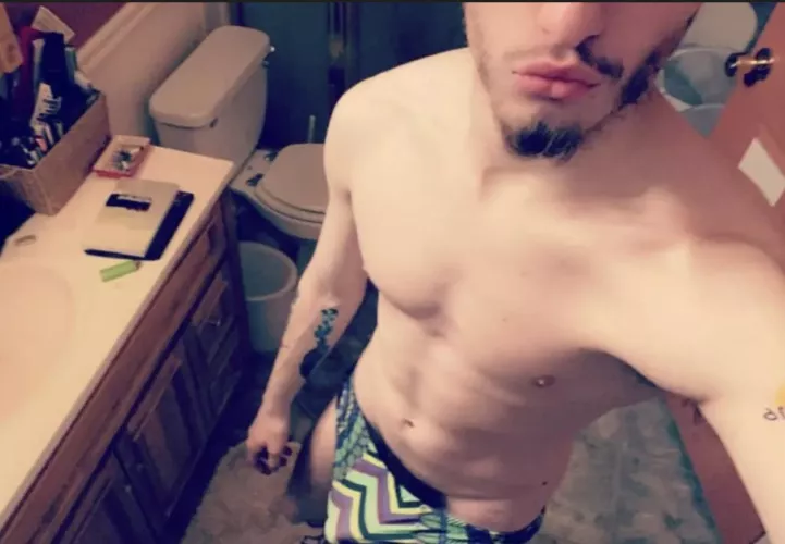 [24] first post. Is bulge in a Speedo ok bros?😈