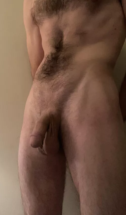 30 m 5’6 145lbs