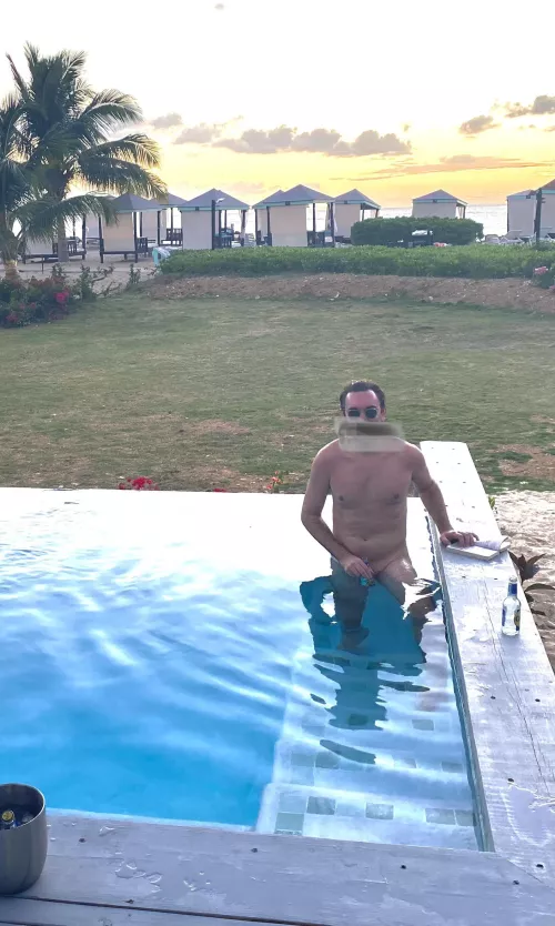 A little late day plunge pool reading and beers at the resort