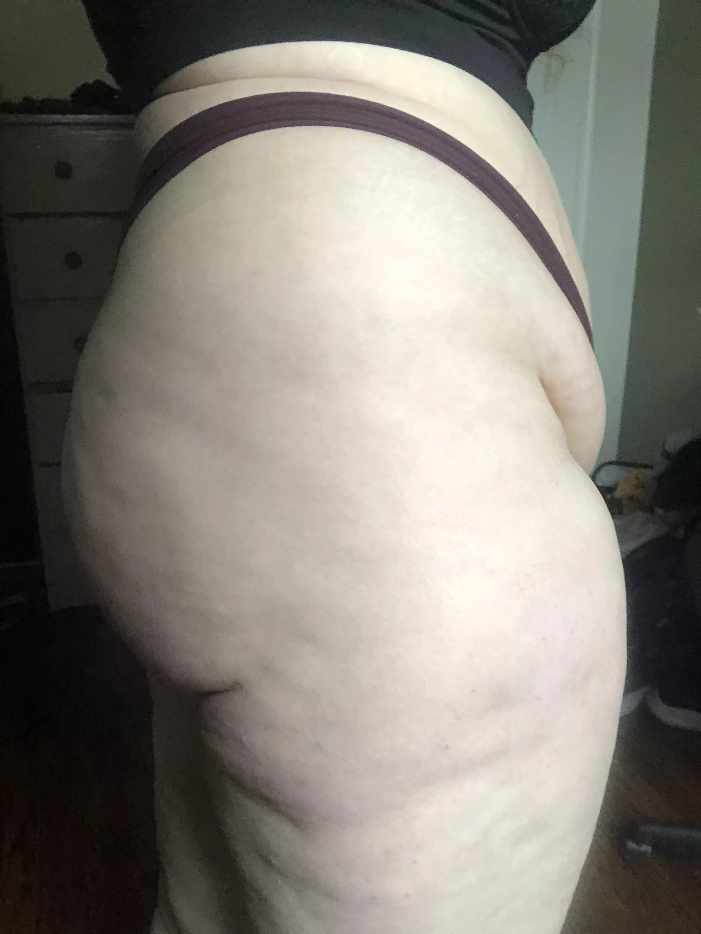 all i want for christmas is a guy that wants to mandhandle all of this