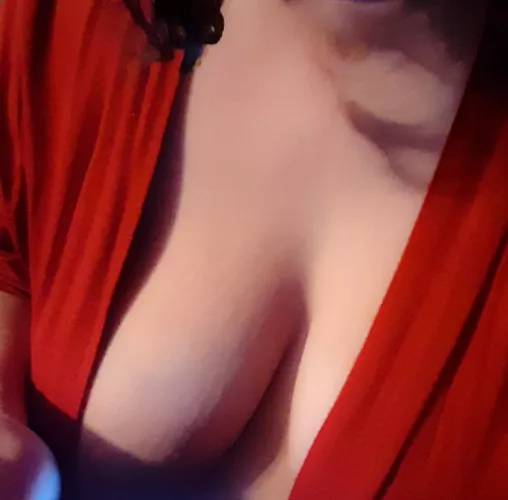 almost Milfmas! 🔥