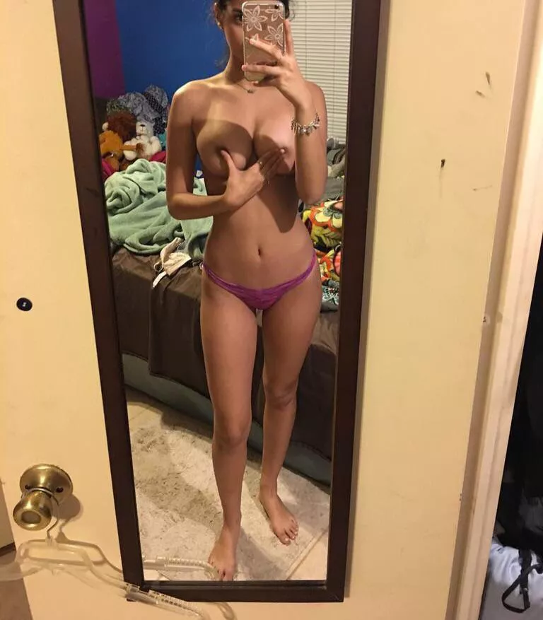 Am i too skinny ?22 , 110 , 5’2
