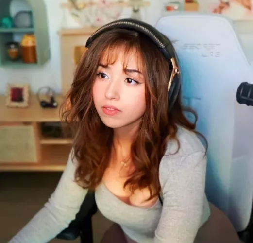 Been edging all morning~ would love a bud to help me blow my load to poki ;)