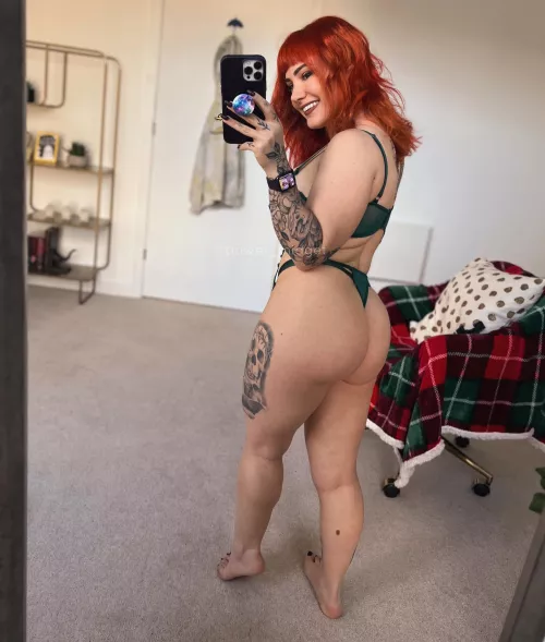 Big booty cutie 🥰