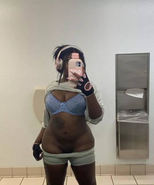 Chubby girl trying to get in shape