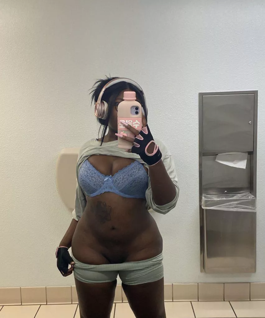 Chubby girl trying to get in shape