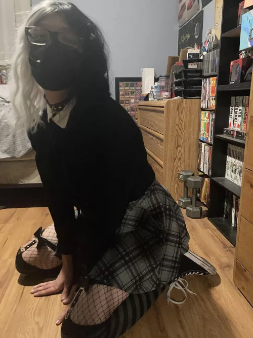 Do I look good in this pose?