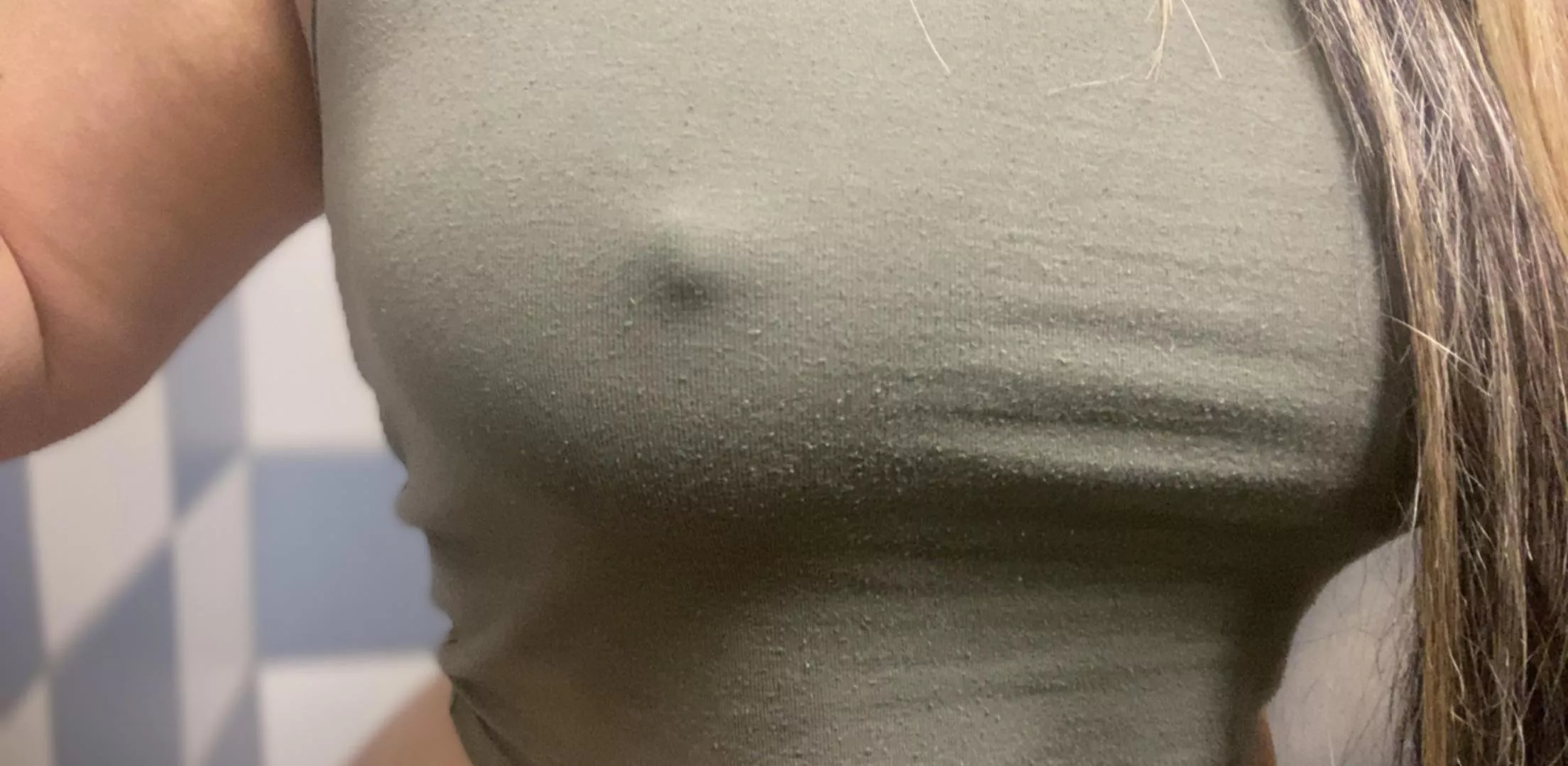 [F] green is the fav color 🍈🍈