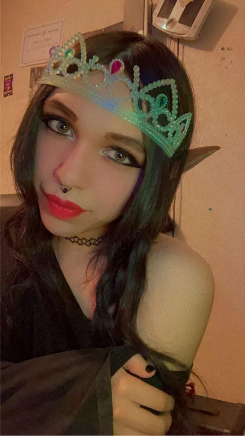 Happy Femboy Friday 🖤