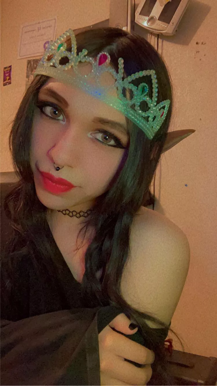 Happy Femboy Friday 🖤