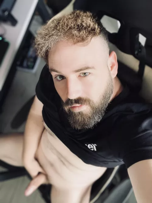 Here’s another of me 😝