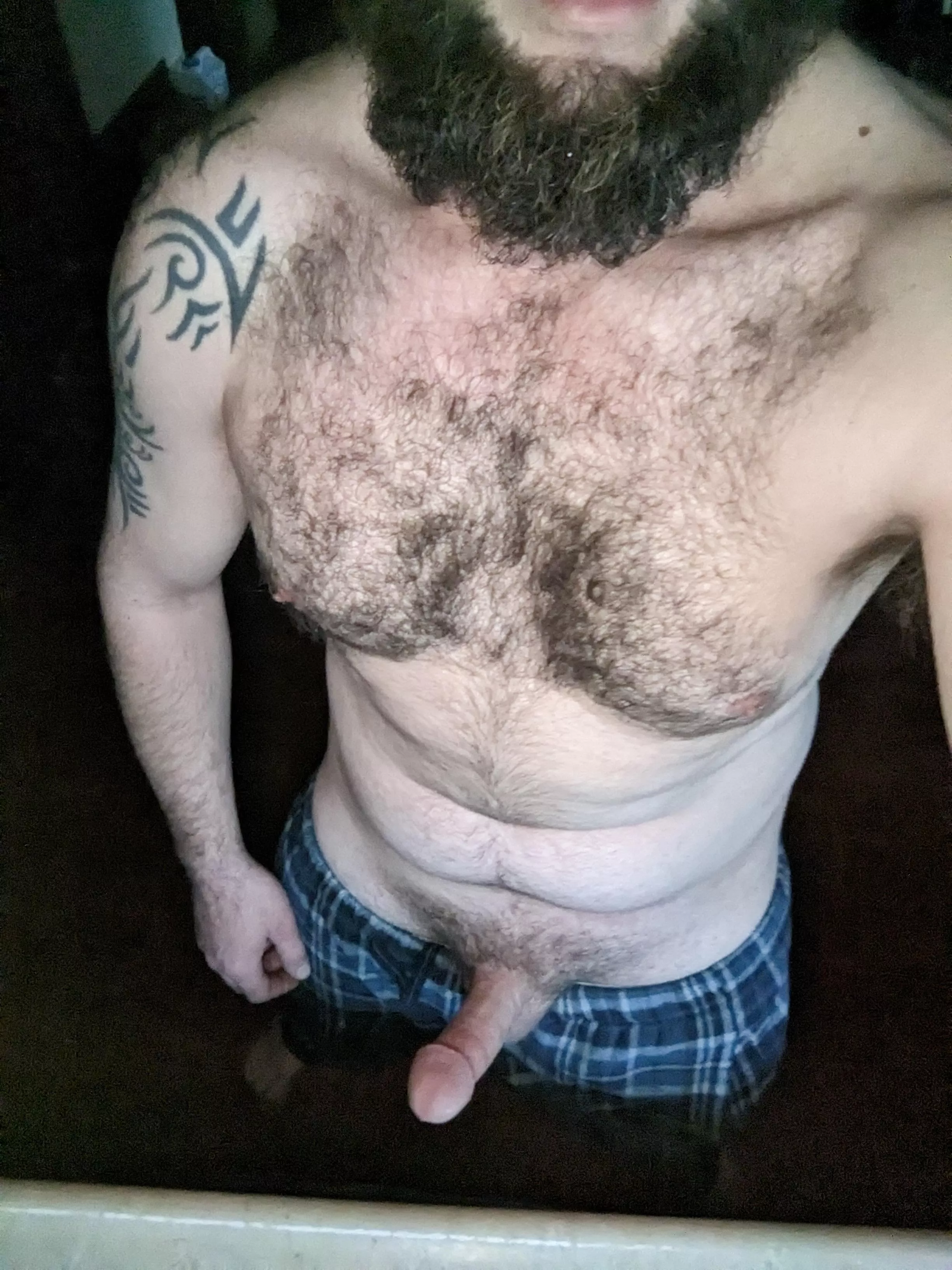 Hop up on the counter and tell me what you want for breakfast [40]