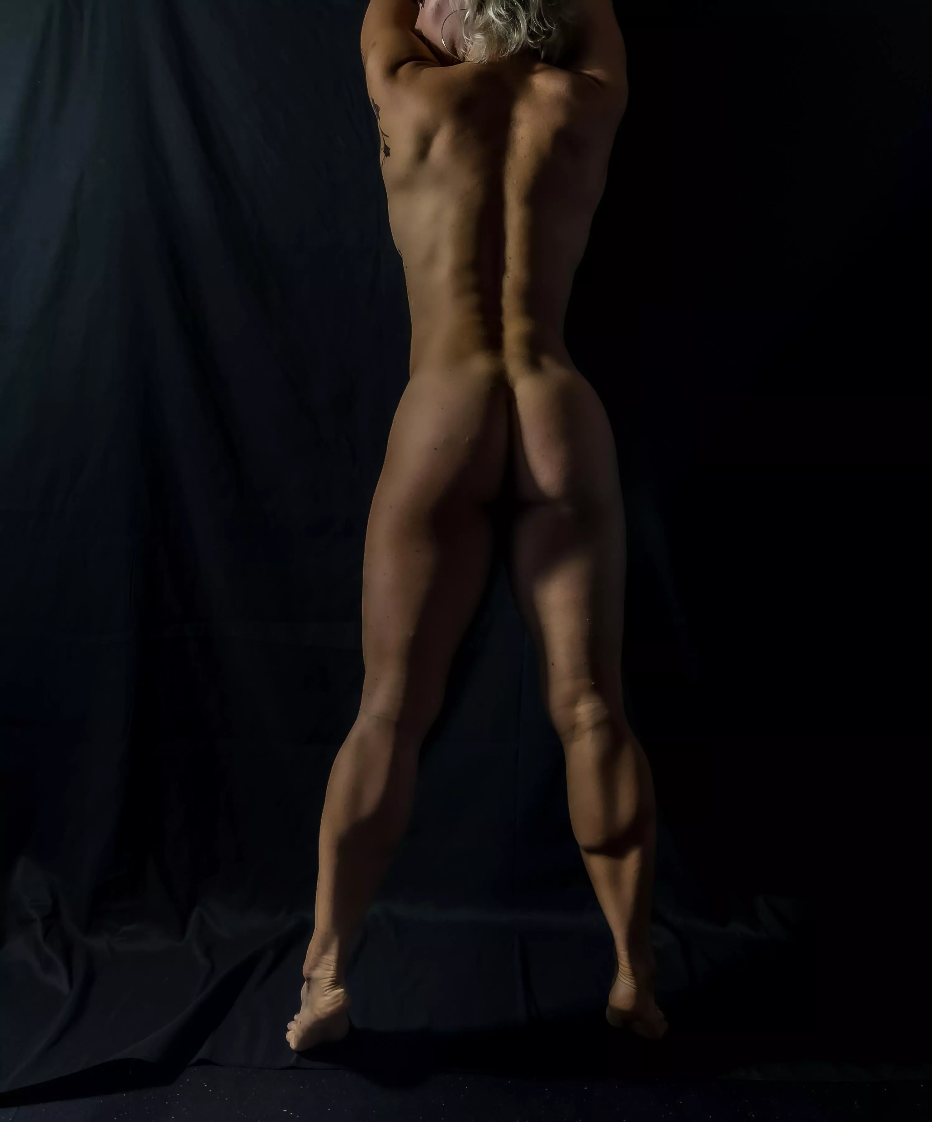 I drop a picture, now these bitches feel attacked