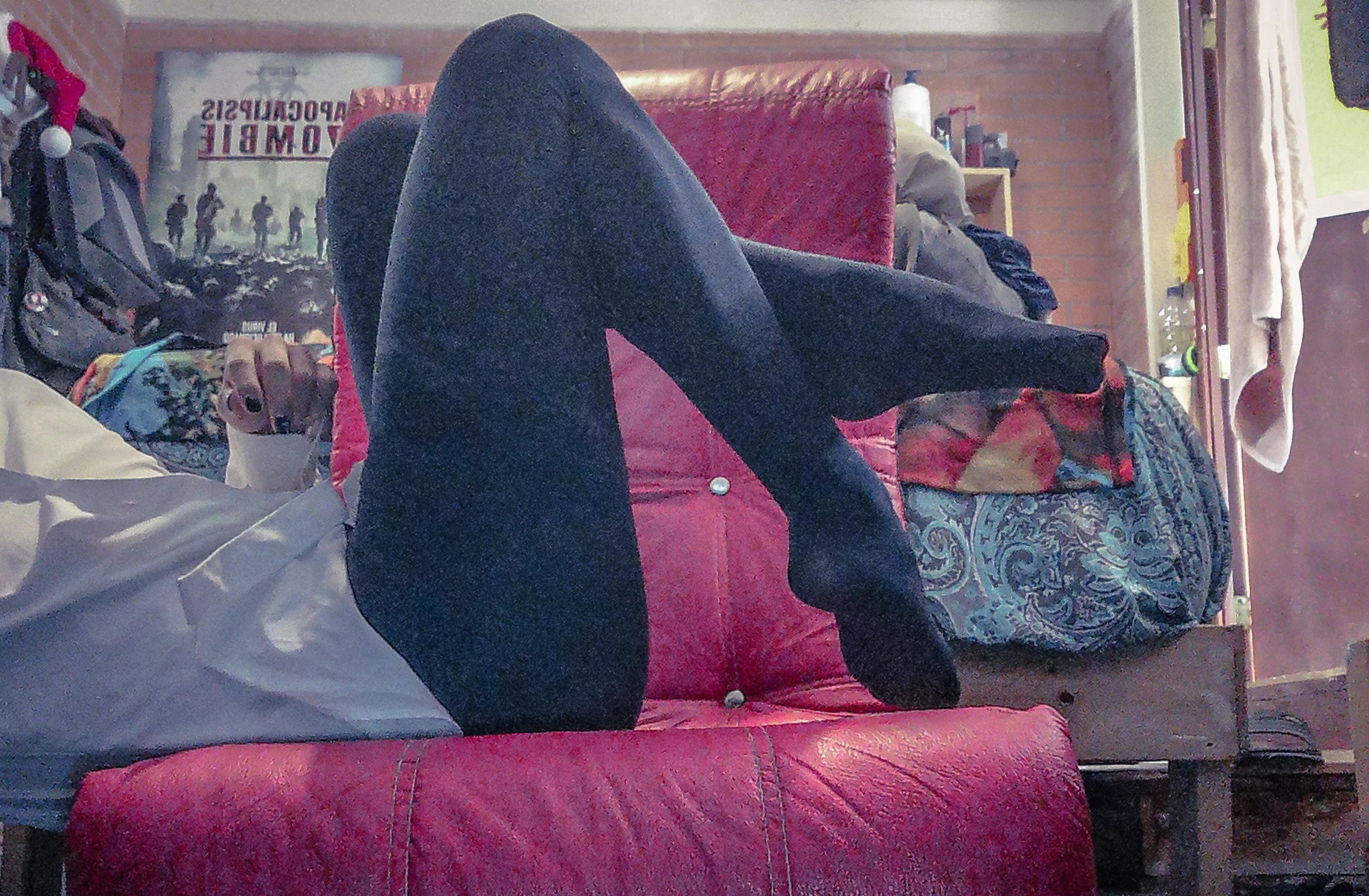 I love my stockings and my legs❤️