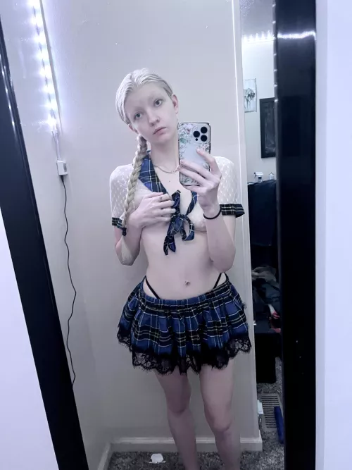 I wish I had this outfit in pink 😘