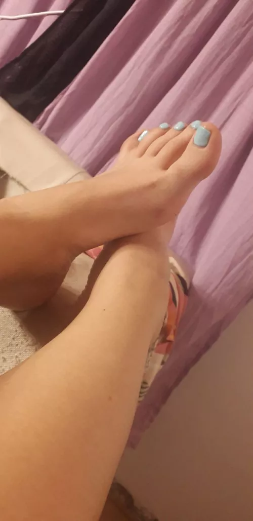 I would put my feet on your face for you to worship me!