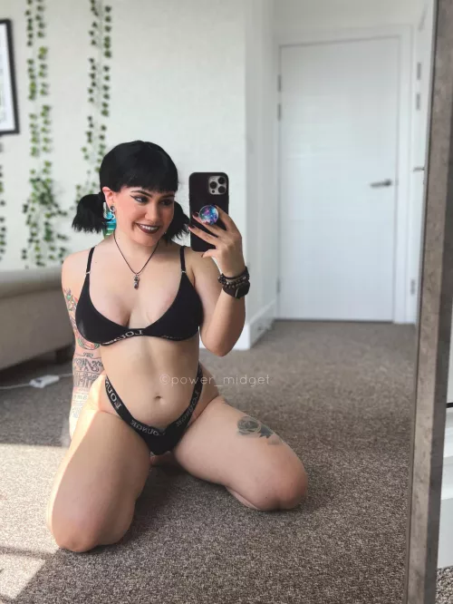 I’m only 4ft 8” tall so I hope you like shorties 😅