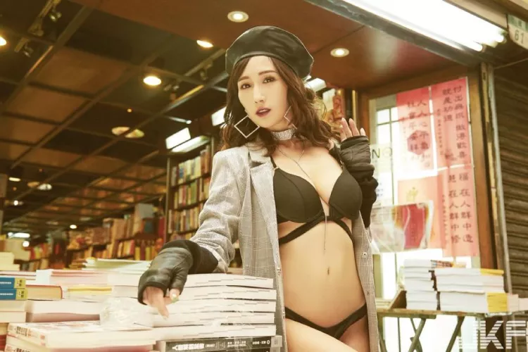 Julia san La Commandanda