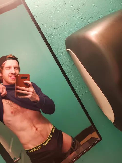 just wanted my tiny ink showing to justify a post here 😆