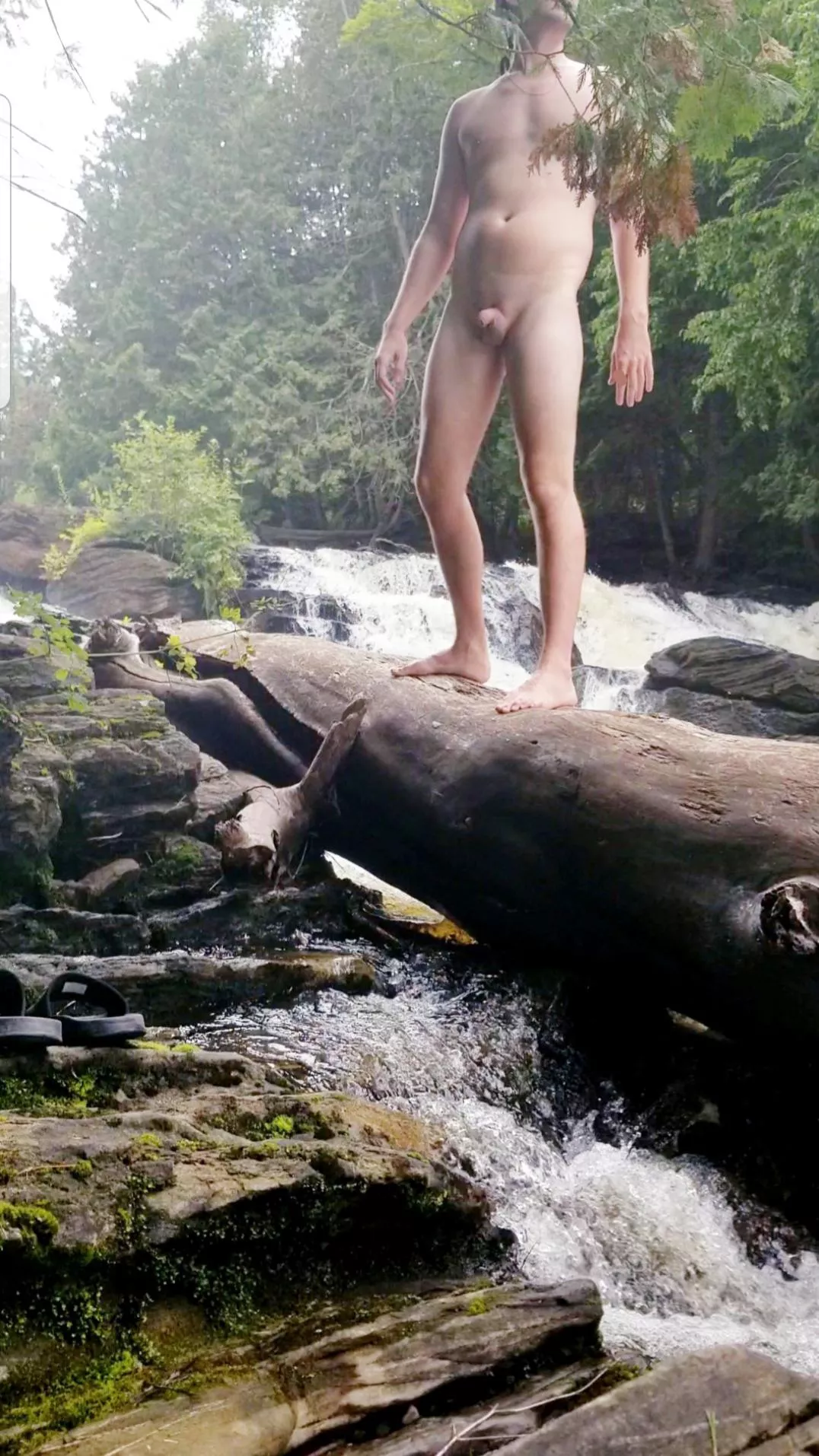 Lets go hiking 🌲🍁