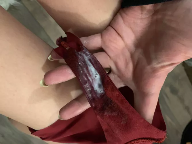 Looking at Reddit makes me sticky