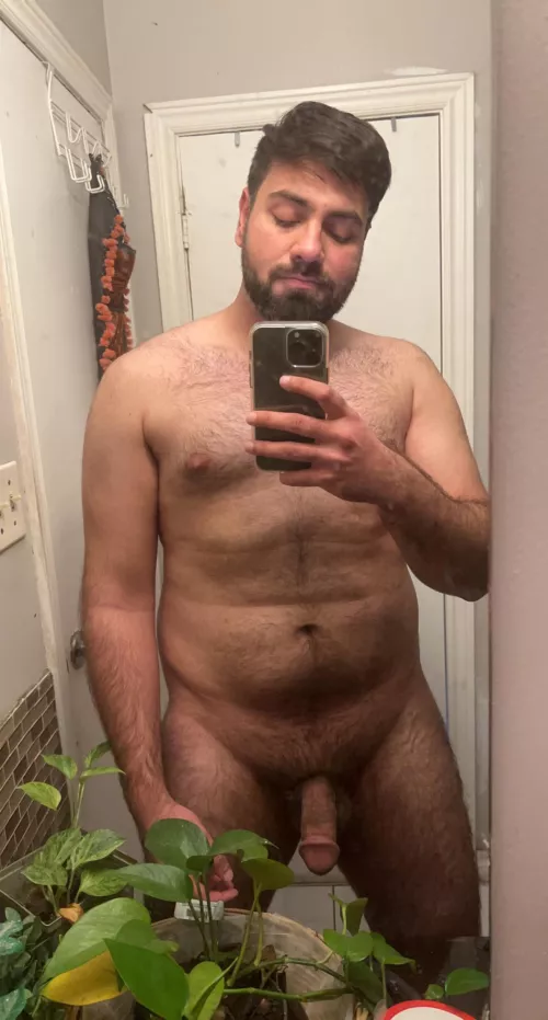 M28, 240 pounds, 6 ft 3. Don’t really like my dad bod