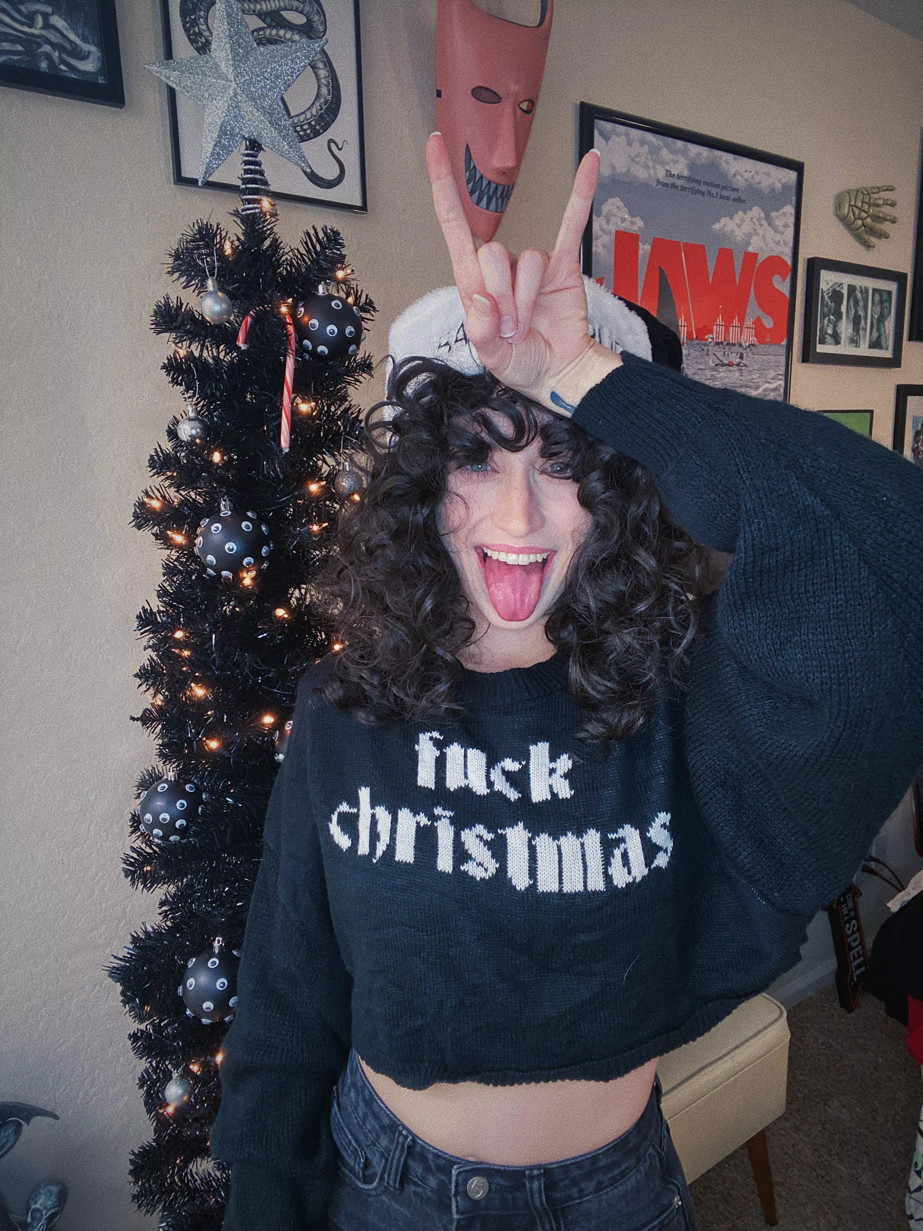 Merry Metal Munson by JynAndTonics