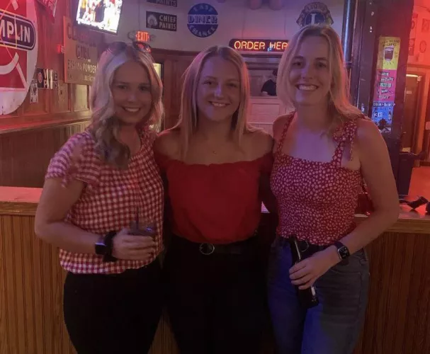 MFK girls at the bar