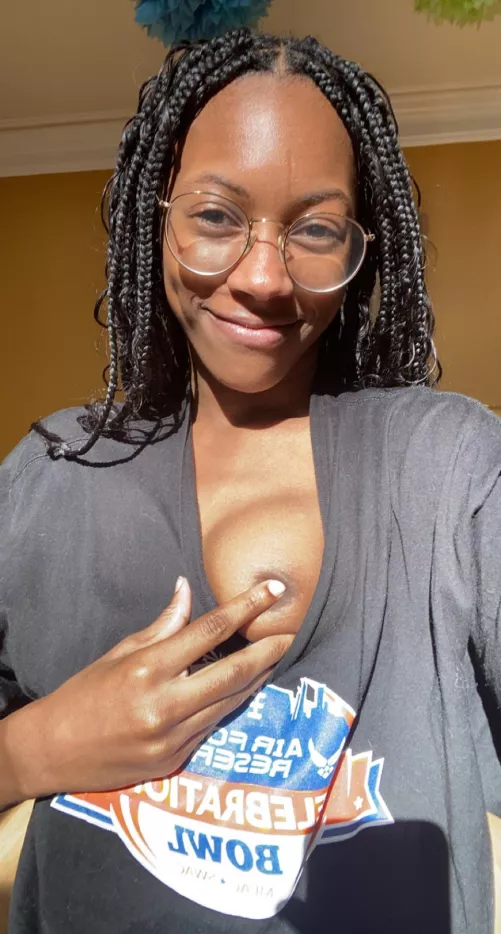 My nipples need to be abused!